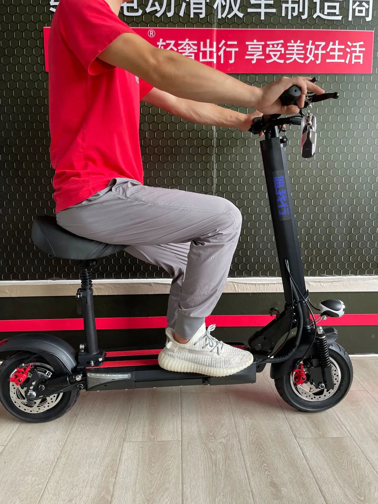 10 inch folding electric scooter adult mini electric car driving electric bicycle electric motorcycle