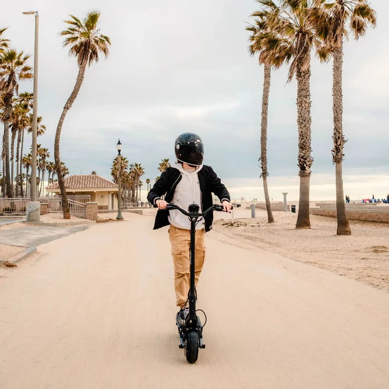 New 2024 3200W 52V 23.4Ah Electric Scooter Super Speed Journey to the Future Mastering Urban Style with Electric Skateboard!