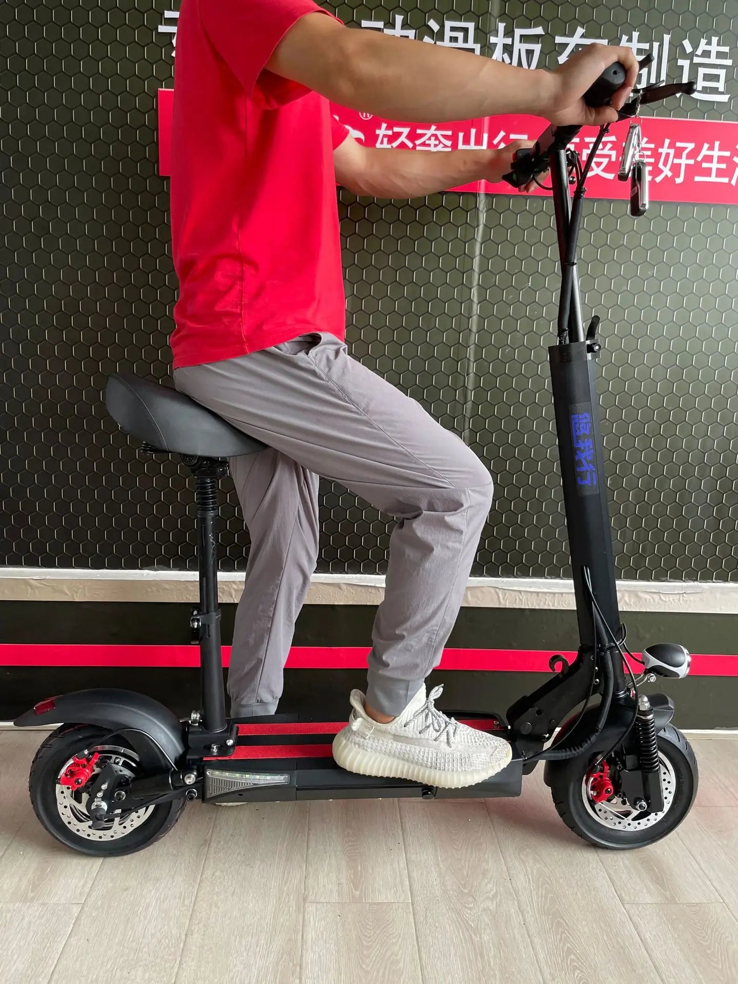 10 inch folding electric scooter adult mini electric car driving electric bicycle electric motorcycle